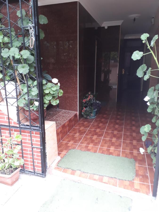 Guest House Nino Батумі Екстер'єр фото